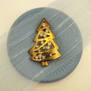 Vintage Gold Tone Christmas Tree Brooch with Rhinestones